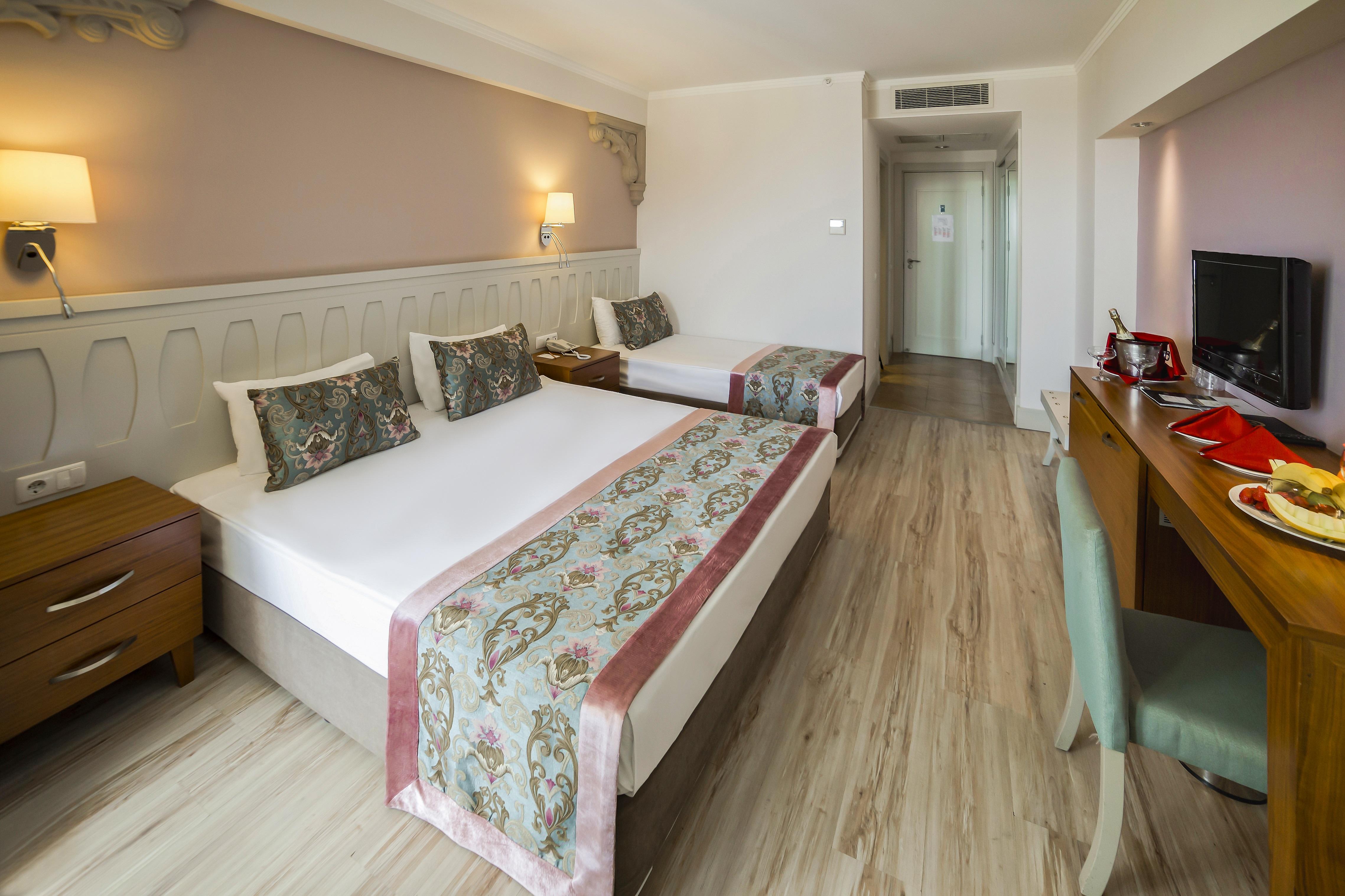 Side Crown Serenity Ultra All Inclusive Extérieur photo