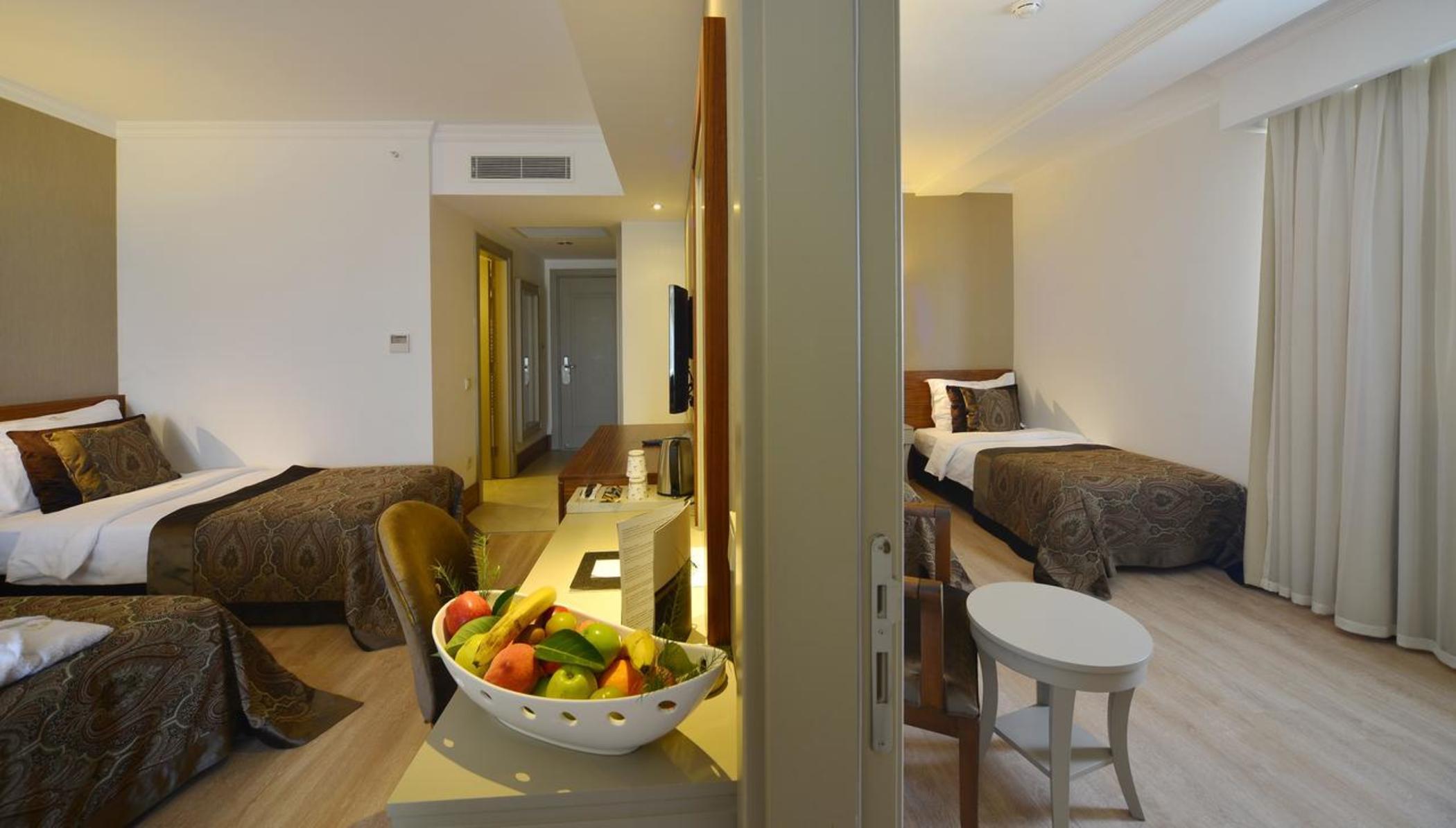 Side Crown Serenity Ultra All Inclusive Extérieur photo